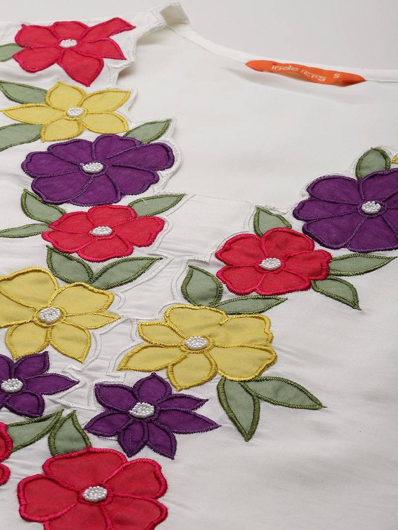 Women Floral Embroidered Patchwork Kurta with Trousers & With Dupatta