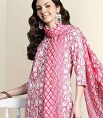 Women Floral Printed Cotton Kurta with Trousers & With Dupatta