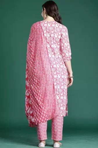 Women Floral Printed Cotton Kurta with Trousers & With Dupatta