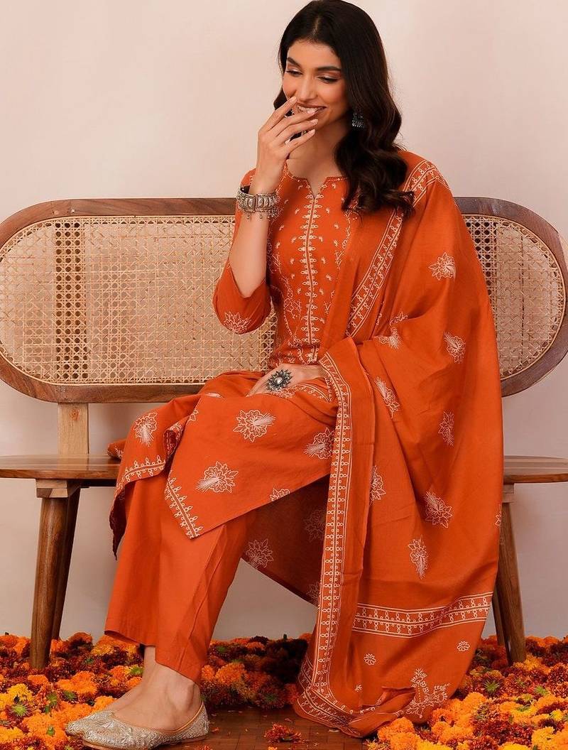 Women Ethnic Motifs Printed Thread Work Cotton Kurta with Trousers & With Dupatta