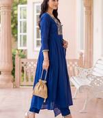 Women Ethnic Motifs Embroidered Empire Thread Work Kurta with Trousers & With Dupatta