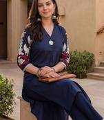 Women Embroidered Pleated Thread Work Cotton Kurta with Trousers