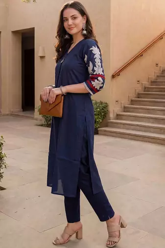 Women Embroidered Pleated Thread Work Cotton Kurta with Trousers