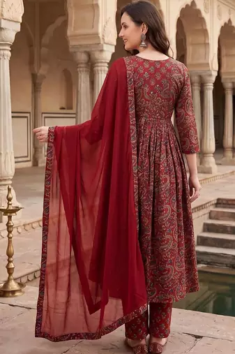 Women Ethnic Motifs Printed Empire Cotton Kurta with Trousers & With Dupatta