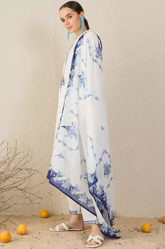 Floral Embroidered Thread Work Cotton Straight Kurta & Trouser With Dupatta