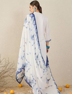 Floral Embroidered Thread Work Cotton Straight Kurta & Trouser With Dupatta 5