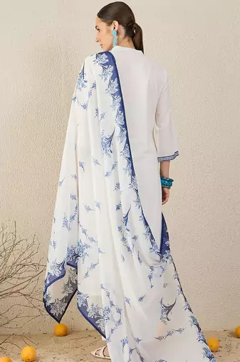 Floral Embroidered Thread Work Cotton Straight Kurta & Trouser With Dupatta