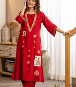 Women Ethnic Motifs Embroidered Thread Work Kurta with Trousers