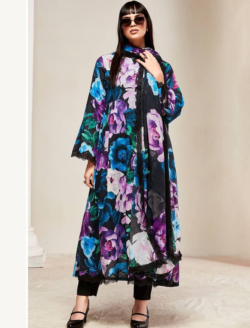 Women Floral Embroidered Empire Thread Work Kurta with Trousers & With Dupatta