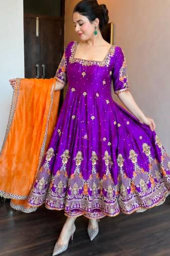 Purple silk blend embroidered flared gown set