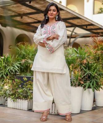 Off-white cotton poly embroidered farshi salwar set 2