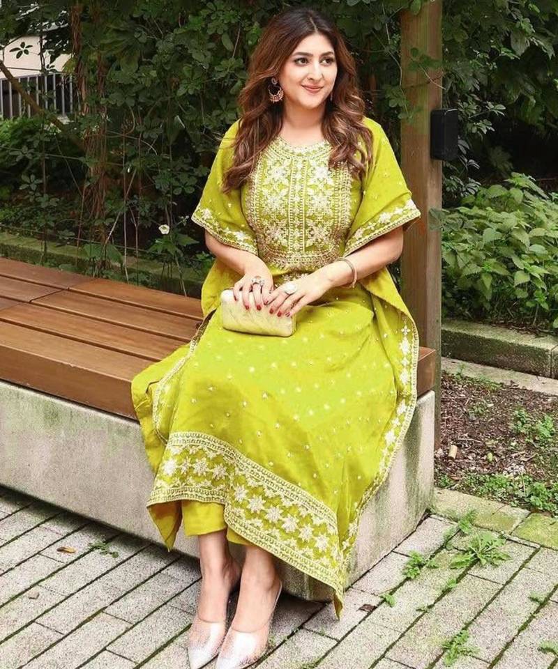 Green faux georgette embroidered KAFTAN set