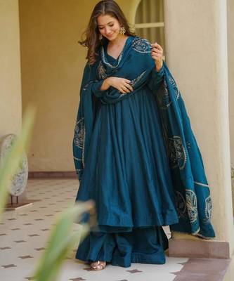 Teal-blue silk blend plain palazzo set 3