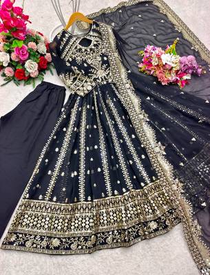 Black faux georgette embroidered flared gown set 3