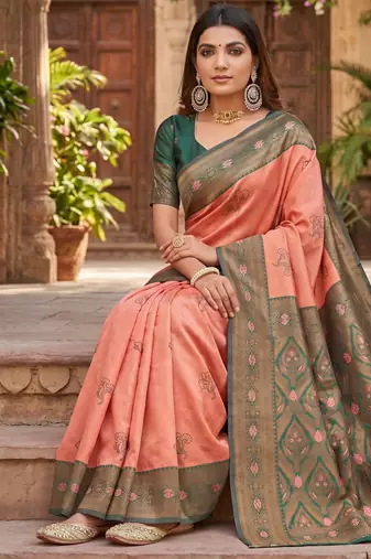 GAJRI GREEN ART SILK BANARASI JACUARD WORK SAREE WITH UNSTITCHED BLOUSE PIECE