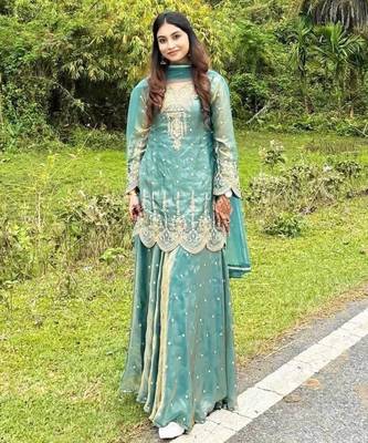 Green silk blend embroidered palazzo set 2