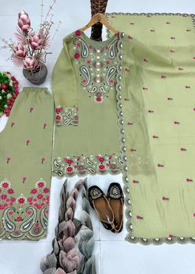 Green silk blend embroidered palazzo set 4