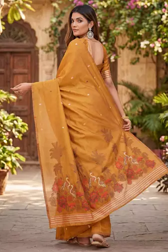 RUST LINEN JACUARD WORK SAREE WITH UNSTITCHED BLOUSE PIECE