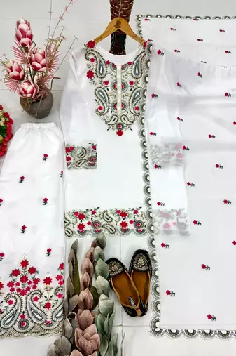White silk blend embroidered palazzo set