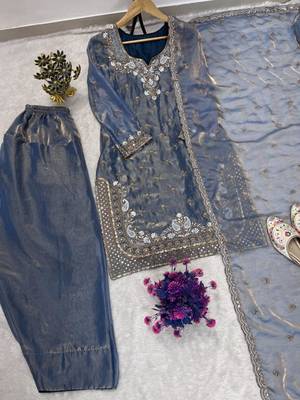 Grey silk blend embroidered farshi salwar set 3