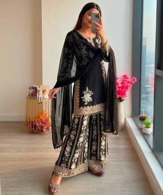 Black georgette embroidered palazzo set 3