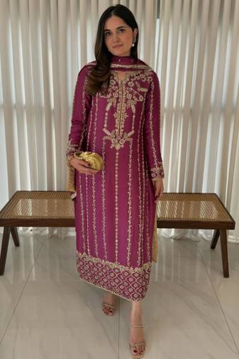 Rani-pink silk blend embroidered kurta set