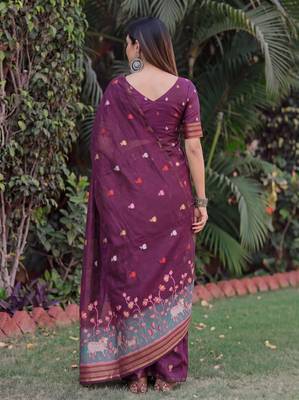 WINE LINEN JACUARD WORK SAREE WITH UNSTITCHED BLOUSE PIECE 2