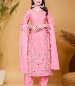 Pink silk blend embroidered kurta set