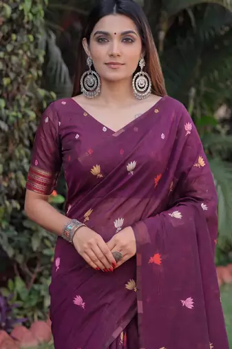 WINE LINEN JACUARD WORK SAREE WITH UNSTITCHED BLOUSE PIECE