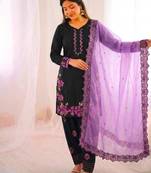 Black silk blend embroidered kurta set