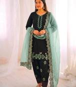 Black silk blend embroidered kurta set