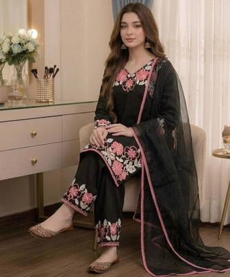 Black rayon embroidered palazzo set 4