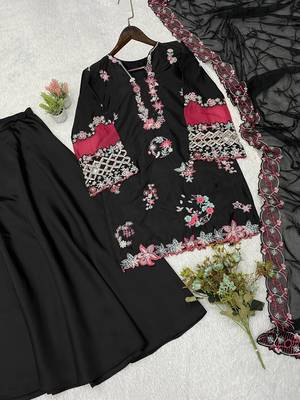 Black silk blend embroidered palazzo set 3