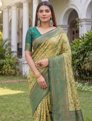PARROT GREEN ART SILK BANARASI JACUARD WORK SAREE WITH UNSTITCHED BLOUSE PIECE 4