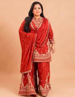 Red silk blend embroidered palazzo set 1