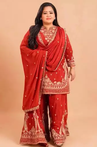 Red silk blend embroidered palazzo set