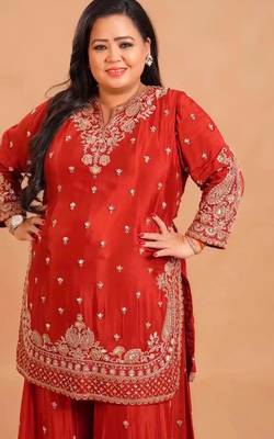 Red silk blend embroidered palazzo set 3