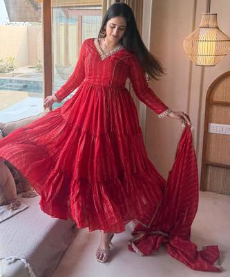 Red silk blend plain anarkali set 1