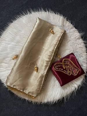 Off White Color Jumka Sareee With Moti Hevy Handwork Lace Silk Blend Saree 5