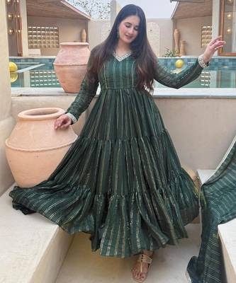 Dark-green silk blend plain anarkali set 1