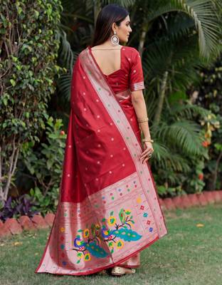RED ART SILK JACUARD WORK SAREE WITH UNSTITCHED BLOUSE PIECE 4