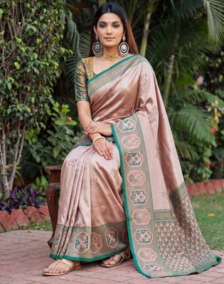 GREEN GAJRI ART SILK JACUARD WORK SAREE WITH UNSTITCHED BLOUSE PIECE 2