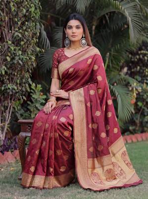 MAROON ART SILK BANARASI JACUARD WORK SAREE WITH UNSTITCHED BLOUSE PIECE 3