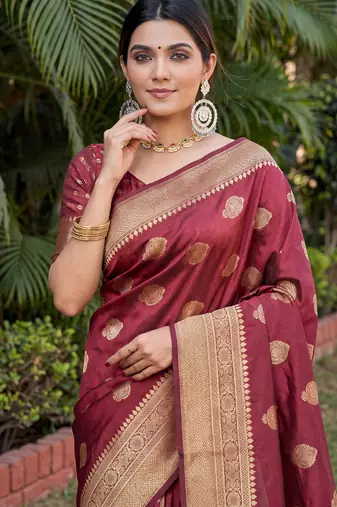 MAROON ART SILK BANARASI JACUARD WORK SAREE WITH UNSTITCHED BLOUSE PIECE