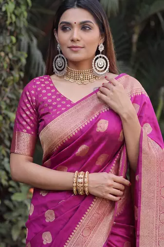 WINE ART SILK BANARASI JACUARD WORK SAREE WITH UNSTITCHED BLOUSE PIECE
