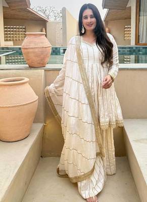 white heavy silk blend  party wear embroidery anarkali suit set 2