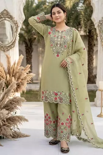 mahendi heavy silk blend  party wear embroidery suit set