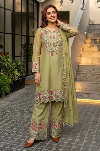 mahendi heavy silk blend  party wear embroidery suit set