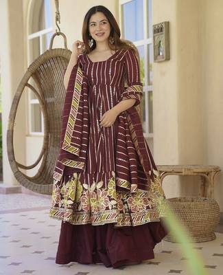 red georgette party wear embroidery anarkali suit set 2