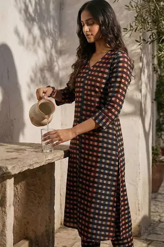 Women Cotton Kurta with Trousers